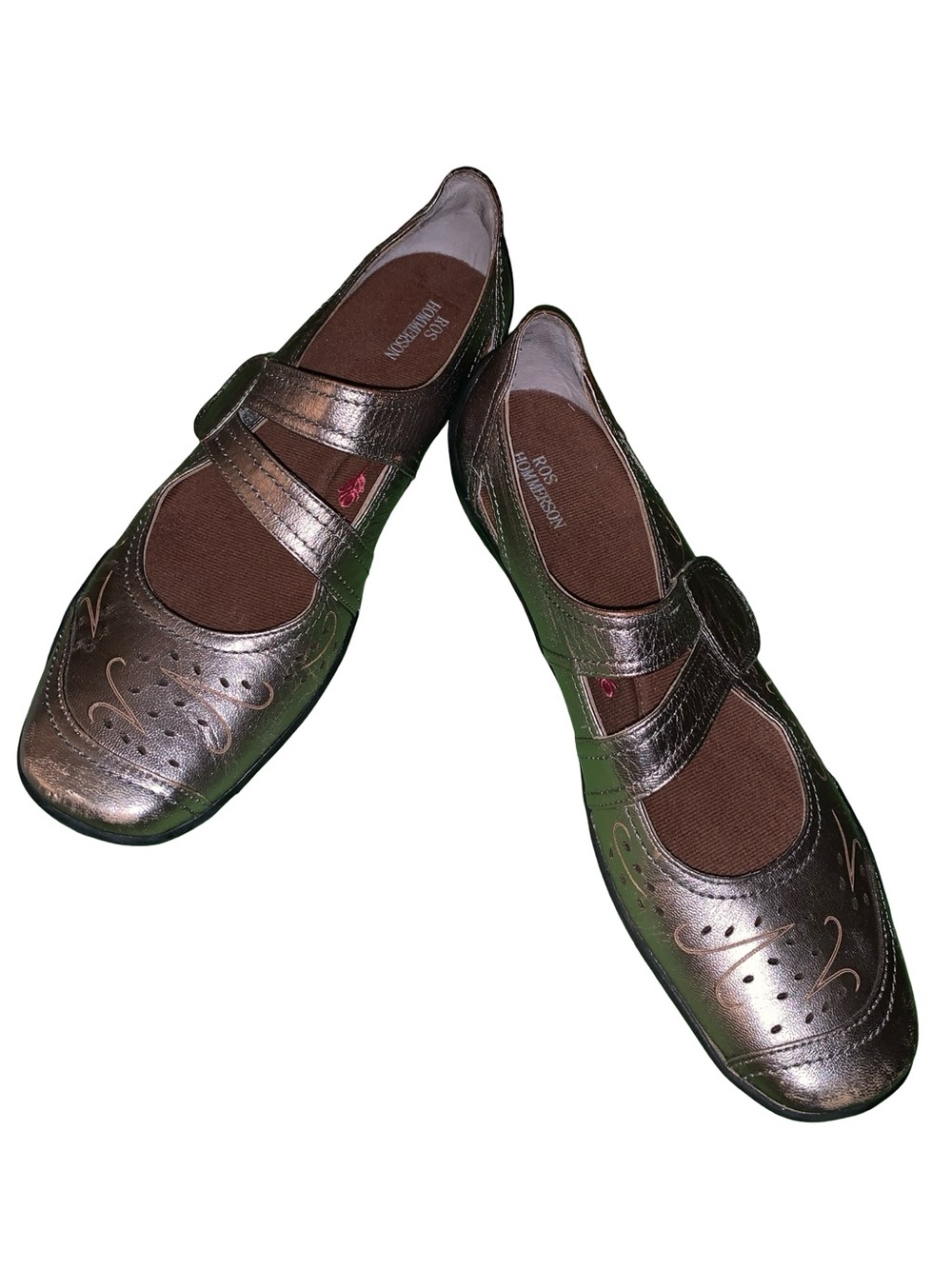 Ros Hommerson Chelsea Mary Jane Shoes Metallic Finish Size 10SS Super Slim